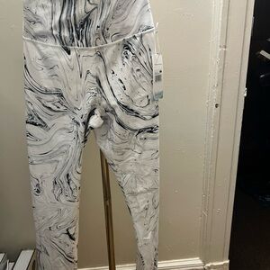 NWT- Balance Collection Marble Print Leggings - Size M